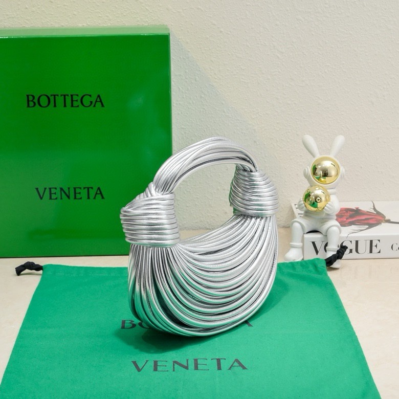 Bottega Veneta Clutch Bags